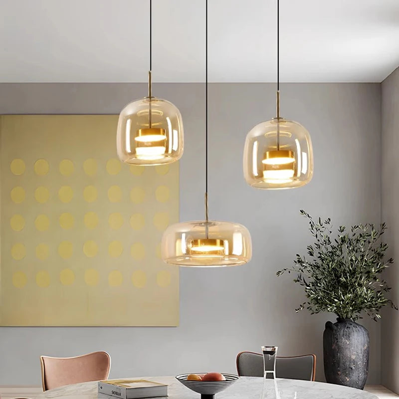 suspension lumineuse moderne transparente dorée câble noir alliage led dimmable certification rohs flux luminescent