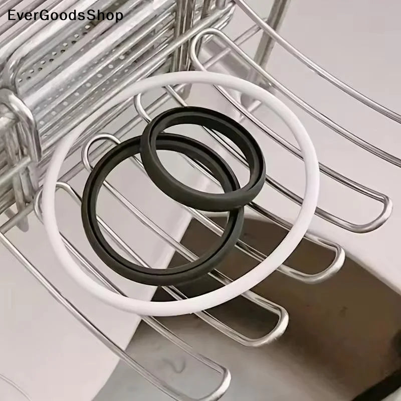porte savon cuisine moderne blanc noir clips rangement éponge support accessoires lisse rond