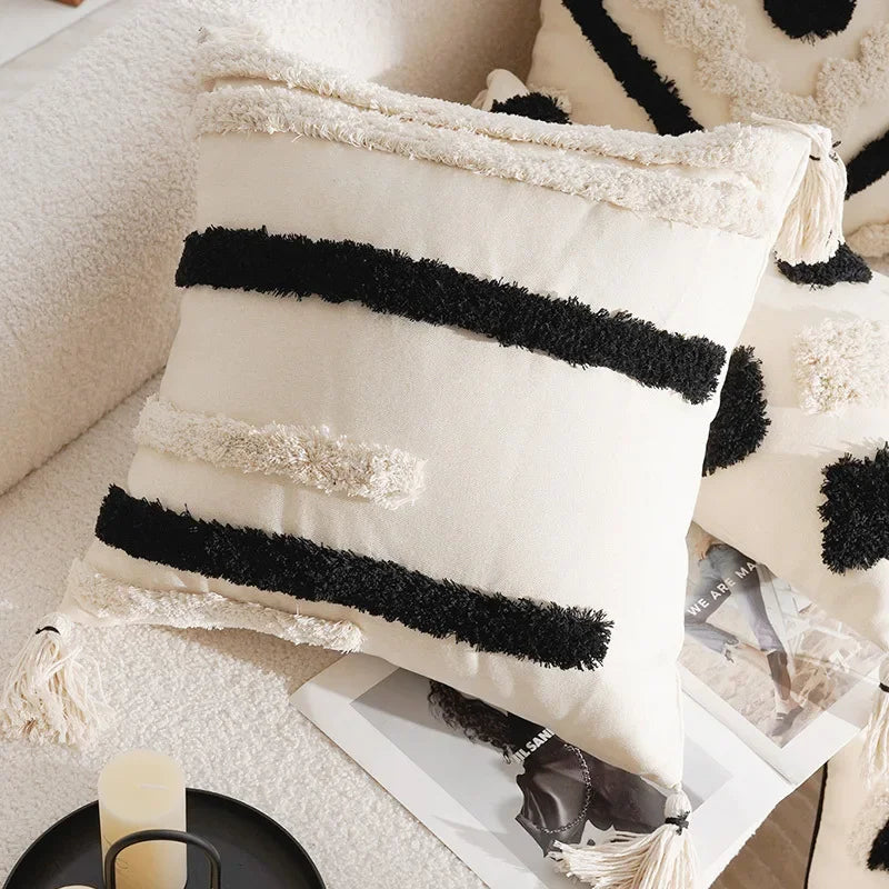 coussins géométriques blanc noir franges moderne décoration intérieure canapé salon amovible lavable polyester coton