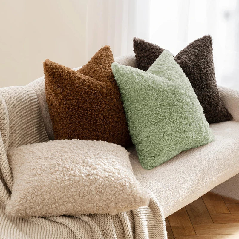 housse coussin peluche bouclée douce canapé décoration maison confort nordique