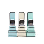 boîtes bijoux cuir beige turquoise intérieur noir moderne emballage présentation anneaux haute qualité