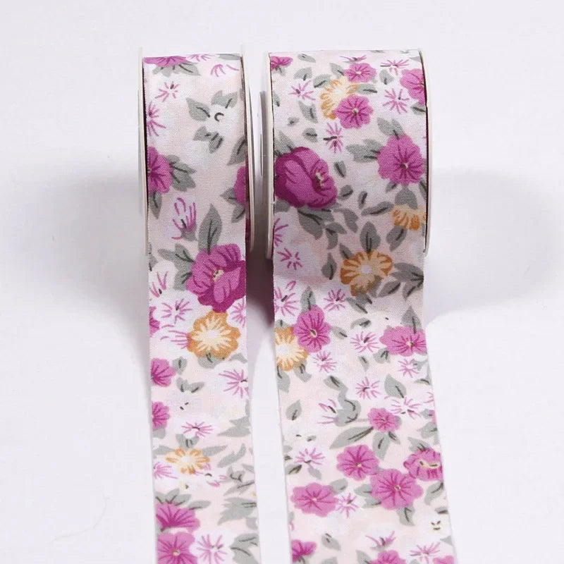 rubans polyester double face fleurs colorées noir blanc rose bleu opaques décoration adhésifs matériaux