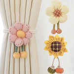 fournitures rideaux coton ornements fleurs reliefs pompons beige rose jaune vert chambre enfants