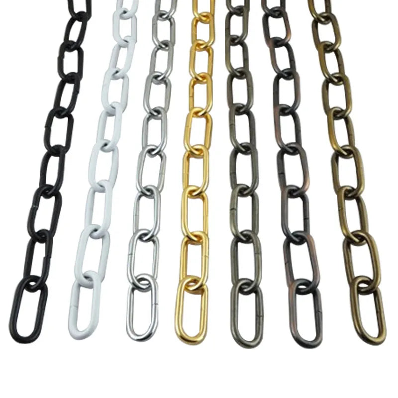 chaînes métalliques laiton noir blanc doré rose finition lisse moderne utilitaire