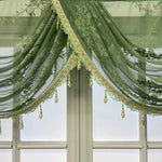 rideau vert olive brodé fleurs semi transparent classique fenêtre cuisine décoration dorées franges