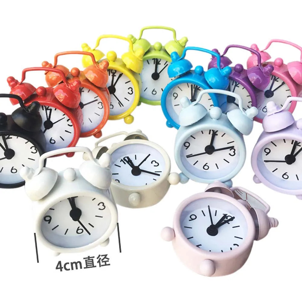 réveil horloge circulaire classique mécanique aiguilles rouge bleu rose Jaune métal durable chambre