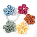 fleurs artificielles tissu satinées rose beige gris orange bleu jaune clips cheveux décoration bricolage