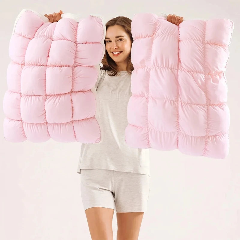 coussin puff grid doux blanc rose violet gris poignée confortable maison lit