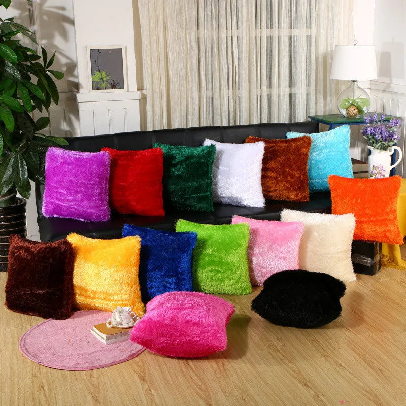 housse coussin peluche douce violet rouge vert blanc moderne décoration canapé maison salon