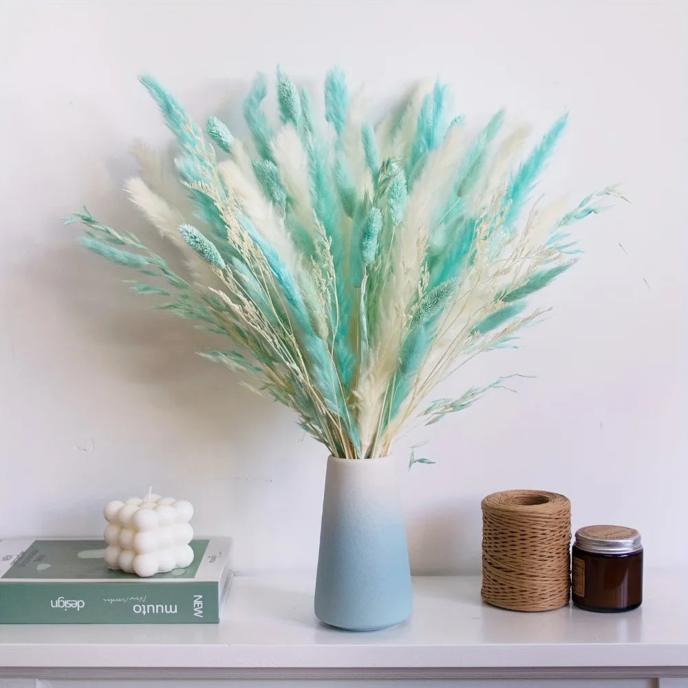 décoration intérieure bouquet pampas bleu blanc naturel vase bougie éléments