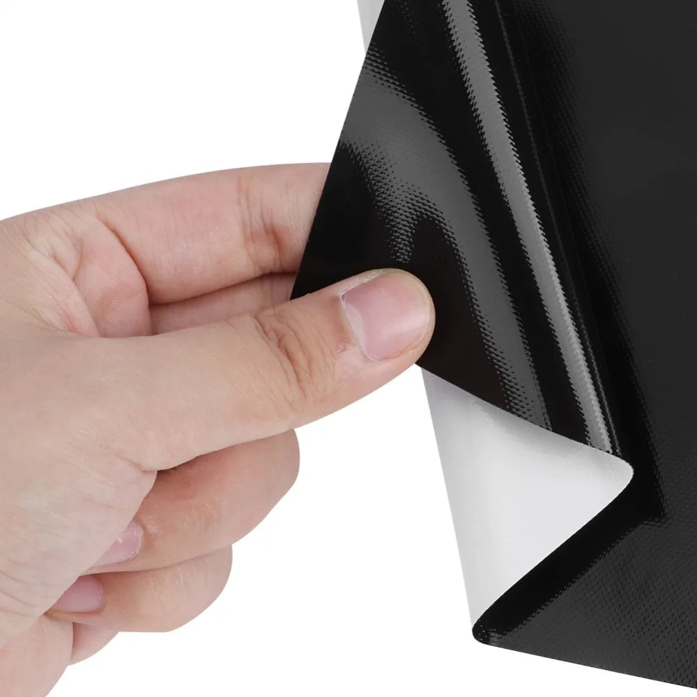 tapis silicone antidérapant protection plaque induction noire facile nettoyage durable moderne