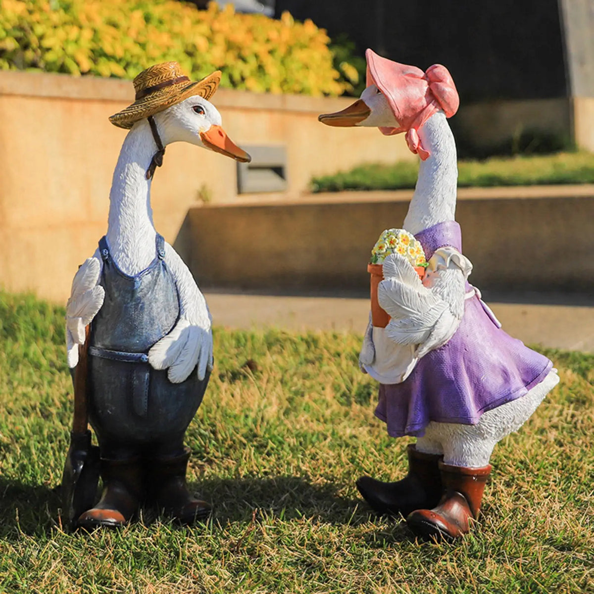 statue canard résine jardin décoration animaux plumes vêtements chapeau bottes salopette festiveextérieur rustic