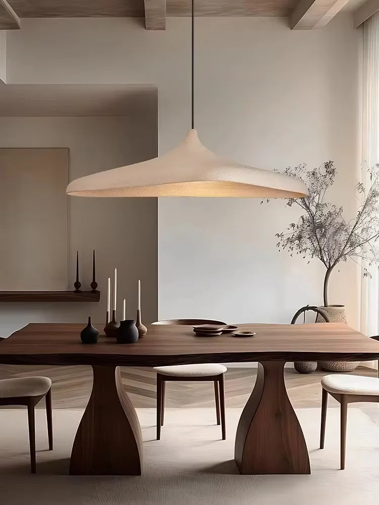 suspension lumineuse moderne câble suspendu ampoule E27 intégrée résine opaque beigeclair chambre salon restaurant
