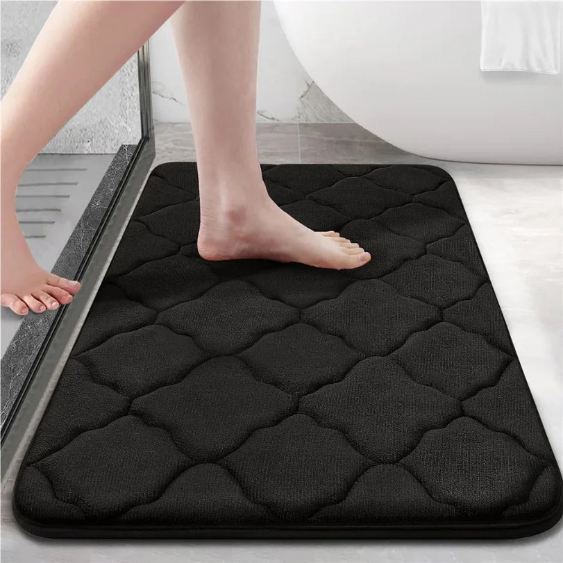 tapis bain noir quilté velours antidérapant absorbant eau moderne salle bain
