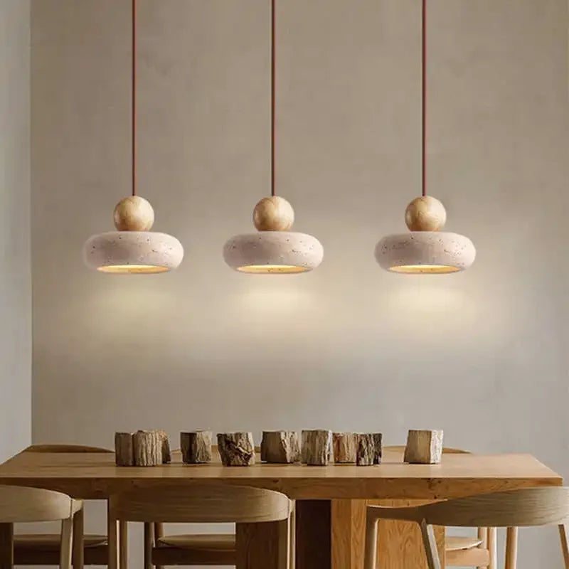 suspension lumineuse moderne pierre agate jaune taches brunes texture granuleuse blanc chambre étude restaurant