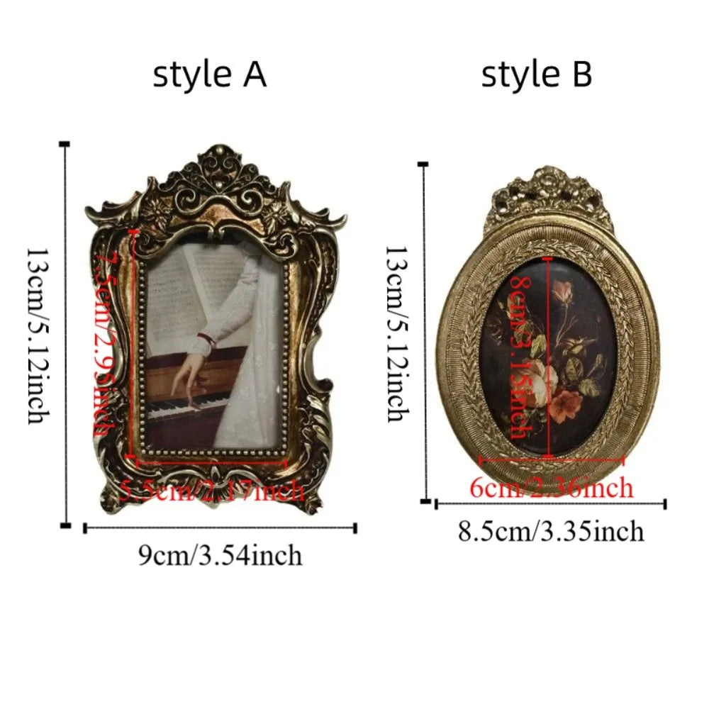 cadre photo vintage baroque or marron décoration florale sculptée aspect vieilliOpaque photo visible support