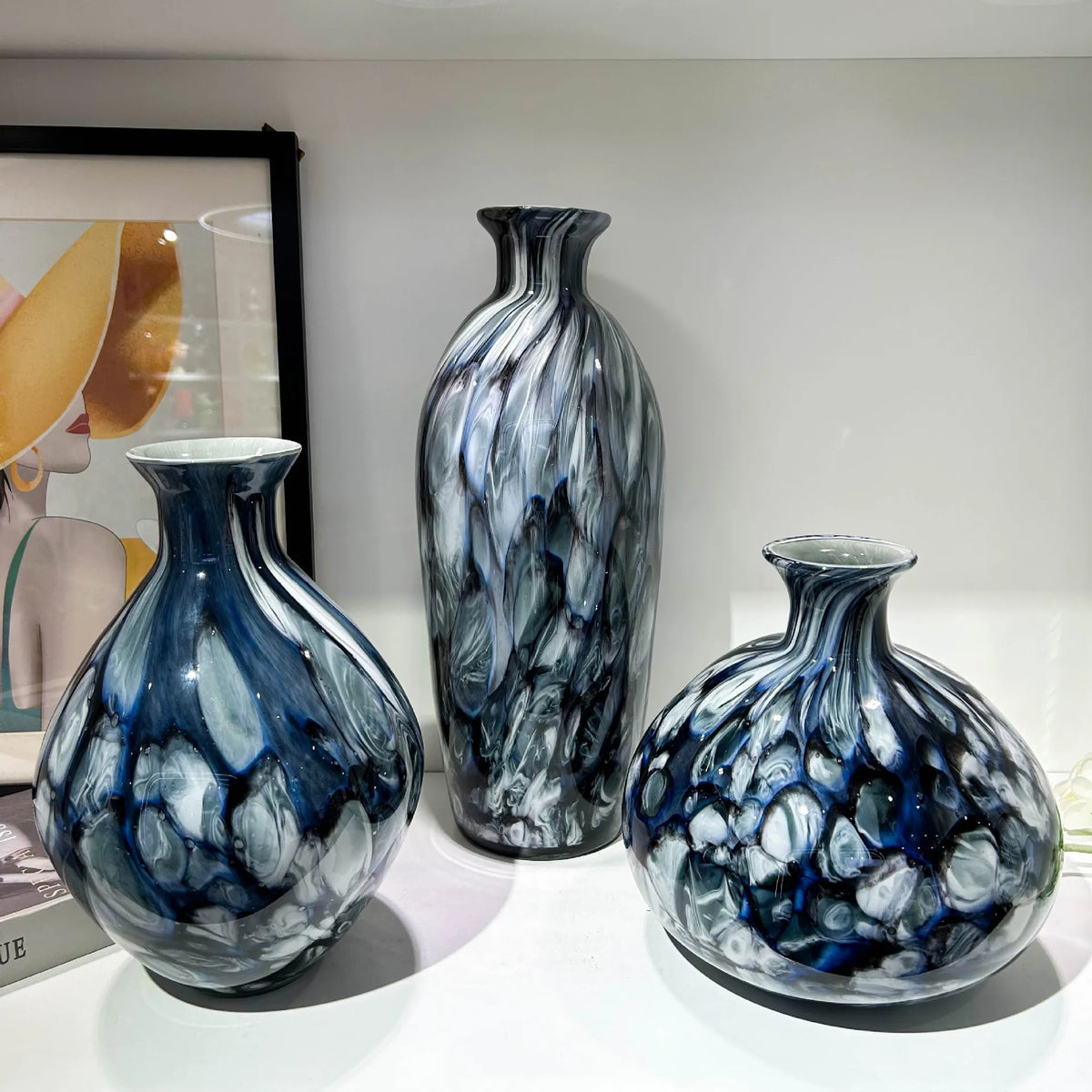 vase moderne verre émaillé bleu marbré pot fleurs décoration maison opaque