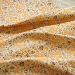 tissu brocart polyester largeur 150cm motifs floraux orientaux beige orange marron décoration traditionnelle Jacquard