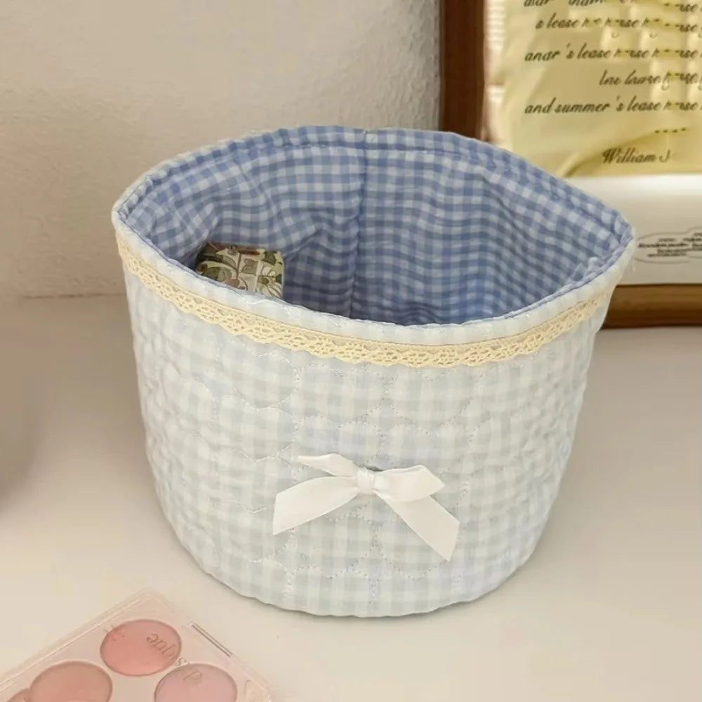 panier vichy rose clair imprimé moutons bleus fleurs vintage dentelle bordure ruban