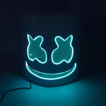 masque lumineux cosplay marshmello blanc noir souriant oreilles lapin texturé moderne câble électrique
