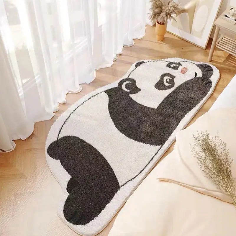 Tapis moelleux en forme de panda mignon, décorant l'espace de vie avec son design adorable et son apparence douce.