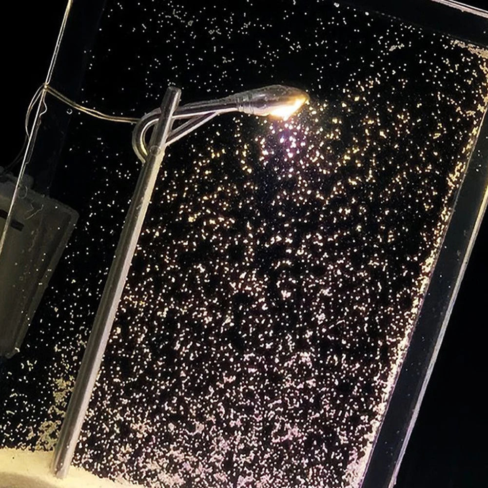 veilleuse boîte quiches transparente quiches dorées fond noir moderne clips