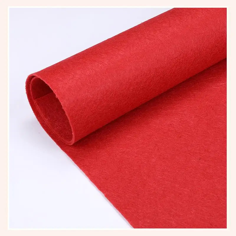 tapis rouge uni moderne intérieur extérieur mariage fêtes célébrations festivals événements carnaval