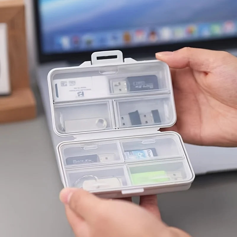 boîte rangement transparente blanche noire pratique cartes mémoire clés usb