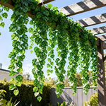 décoration intérieure plante artificielle verte feuilles grandes vigne moderne opaquement sans pot