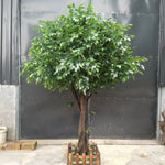 plante verte artificielle arbre banyan extérieur moderne feuilles vertes tronc brun herbe synthétique exposition