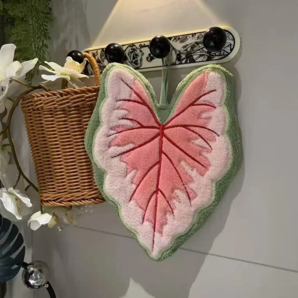 serviette main feuille stylisée polyester polyamide ruban vert veines blanches bordure rose moderne cuisine