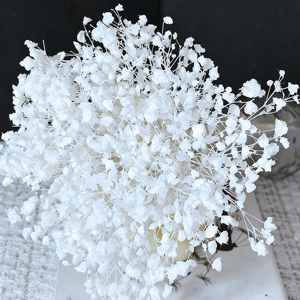 décoration intérieure bouquet fleurs séchées blanches modernes décoration maison anniversaire événements
