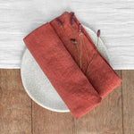 serviettes cuisine lin blanc bleu clair rose rouge gris ourlées facile entretien machine festive