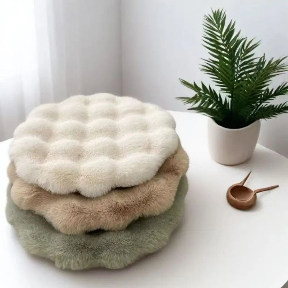 coussin doux pelucheux animaux compagnie moderne beige vertclair blanc
