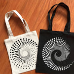 pochoirs stencil noir blanc spirale points moderne géométrique peinture murale sol diy decoration