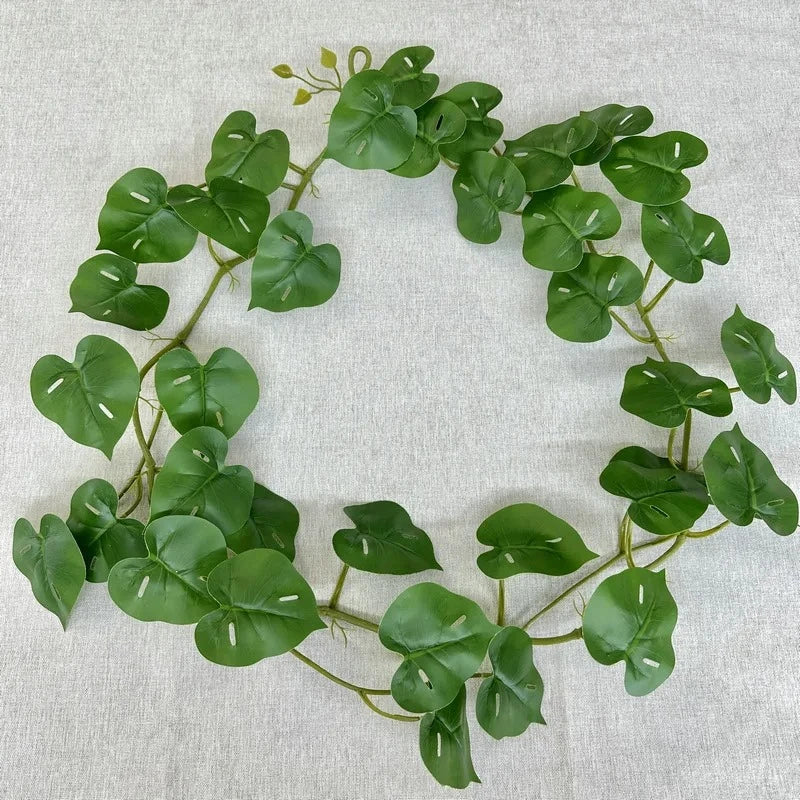 guirlande végétale artificielle vigne verte feuilles blanc points moderne décoration extérieure accrochée deux pièces