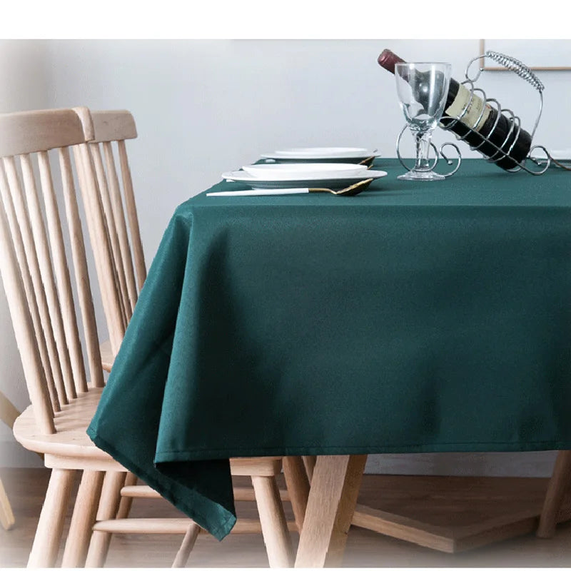nappe vert foncé unie polyester table moderne réutilisable lavable machine occasionnelle festive