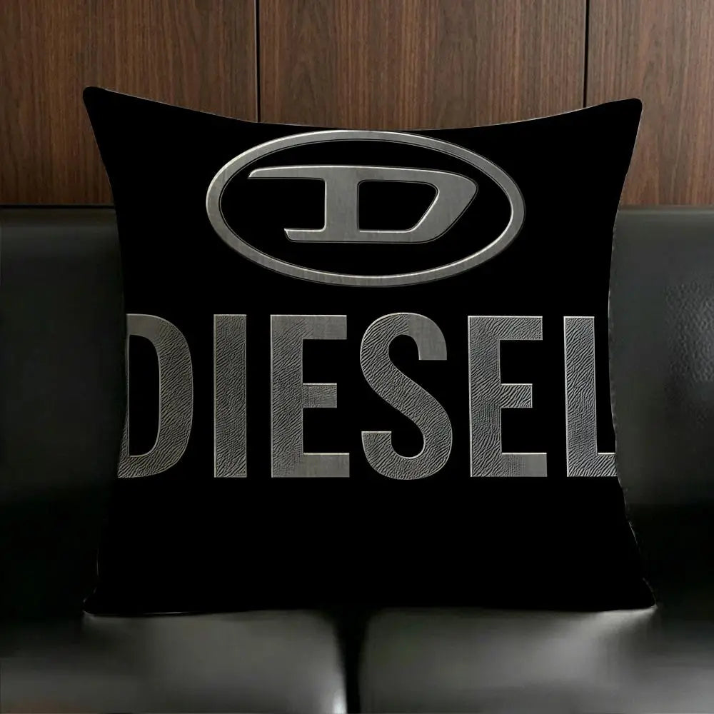 housse coussin blanche peluche courte logo noir canapé salon décoration intérieure moderne coton