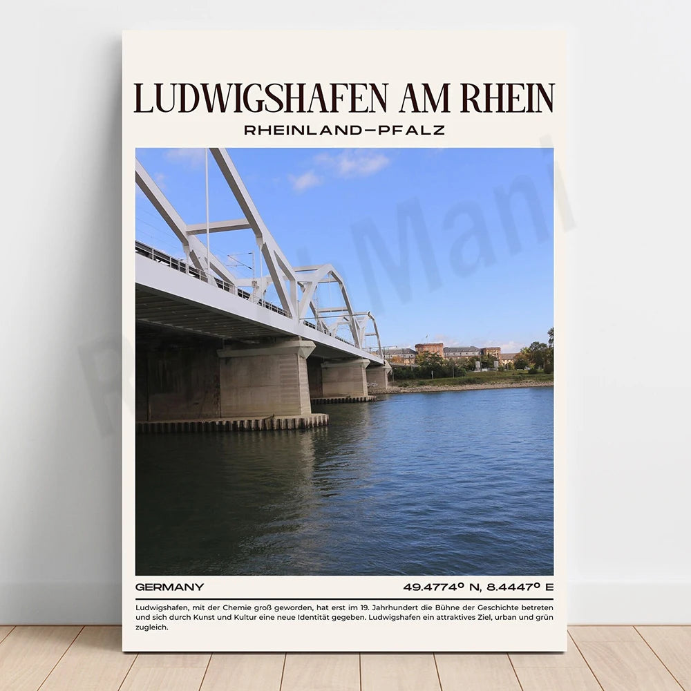 Une image d'un pont moderne enjambant la rivière Rhin, avec une vue sur les bâtiments de la ville de Ludwigshafen au fond.