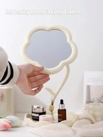 miroir table blanc crème rose poudré floral rangement maquillage bijoux calendrier