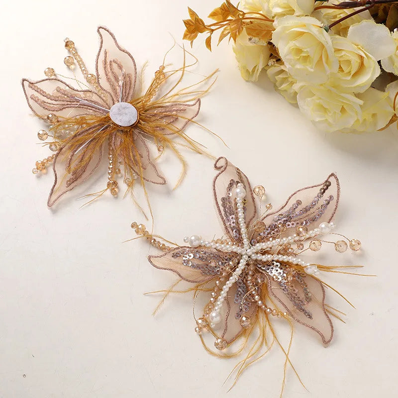 accessoire cheveux fleurs artificielles strass blanc doré élégant décoratif translucent