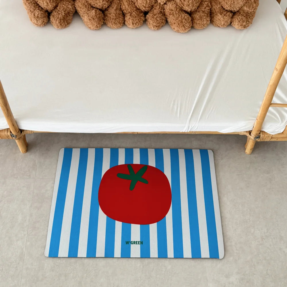 tapis antidérapant moderne bleu clair rouge vert tomate stylisée sol salle bain porte decoration
