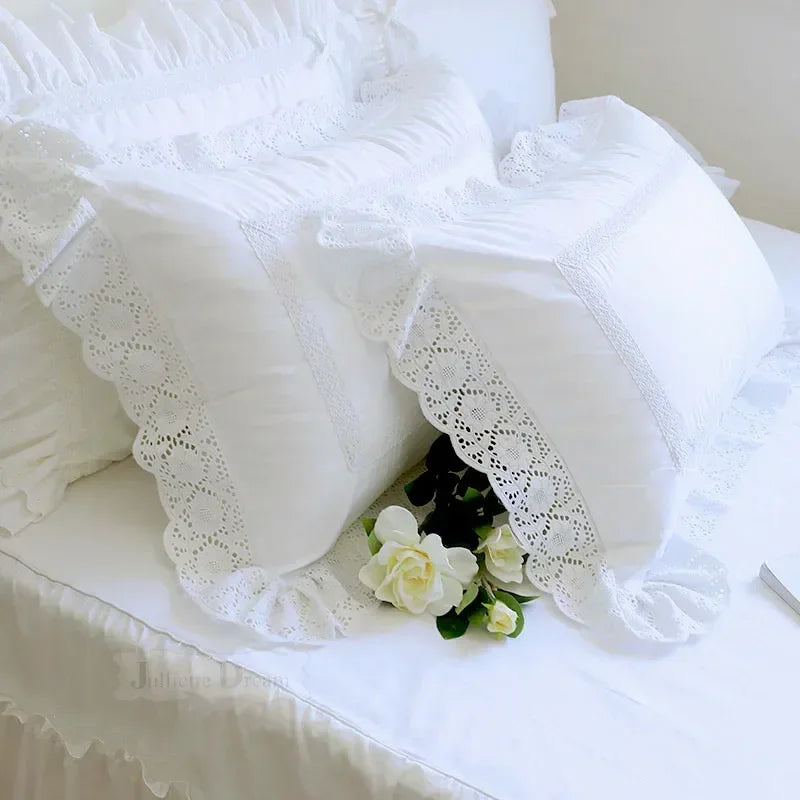 taie d'oreiller coton blanc vintage volants dentelle lit mariage chic