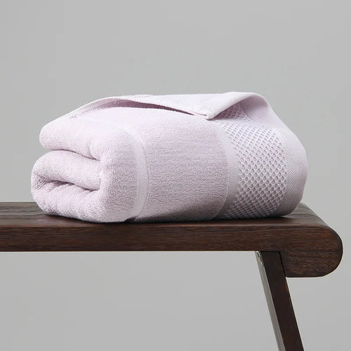 ensemble serviettes bain coton pur grande taille motif géométrique bleu gris violet blanc