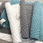 serviettes coton modernes carreaux blanc gris bleu respectueuses environnement absorbantes salle bain