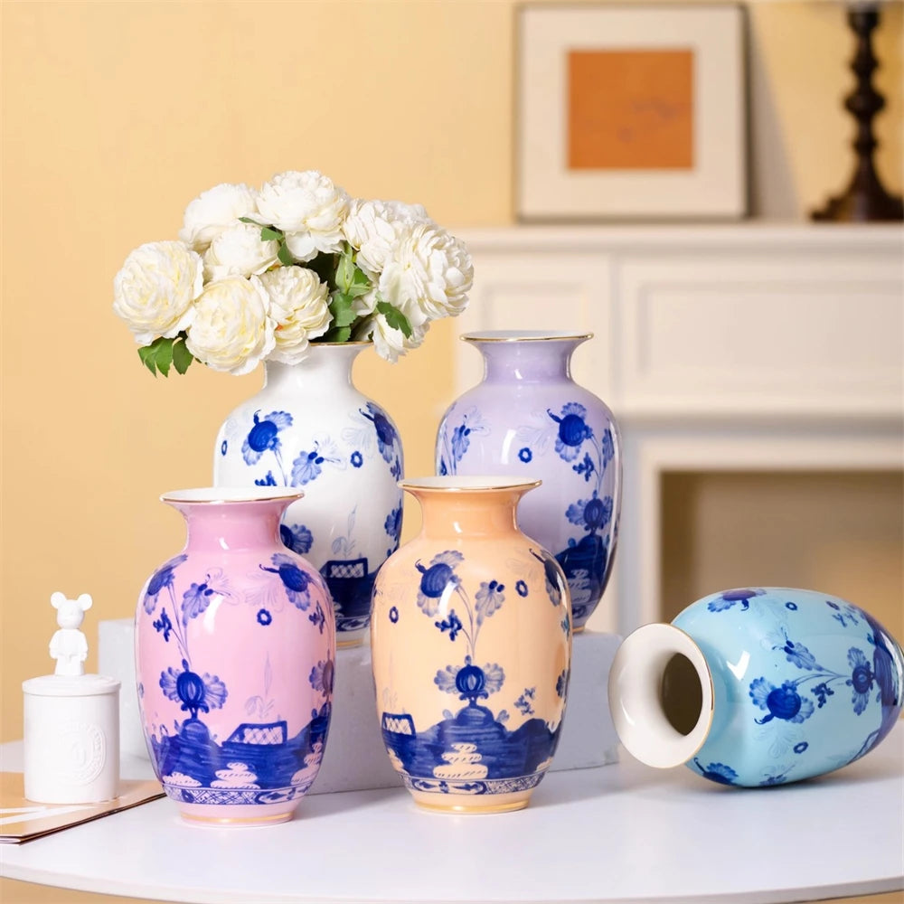 vase céramique motif floral bleu blanc décoration maison fleurs artificielles peonies rose violet