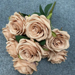 décoration intérieure bouquet roses artificielles modernes élégantes anniversaire mariage festivesOpaque roses bouquet decoration interior