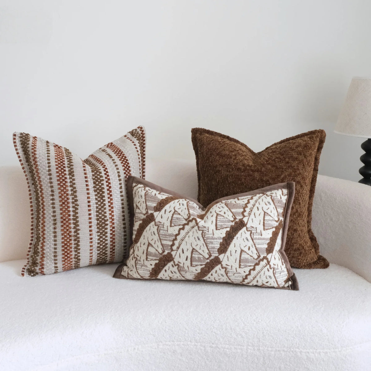 housse coussin carré moderne marron géométrique polyester 45x45cm 30x50cm decoration intérieure jacquard opaque