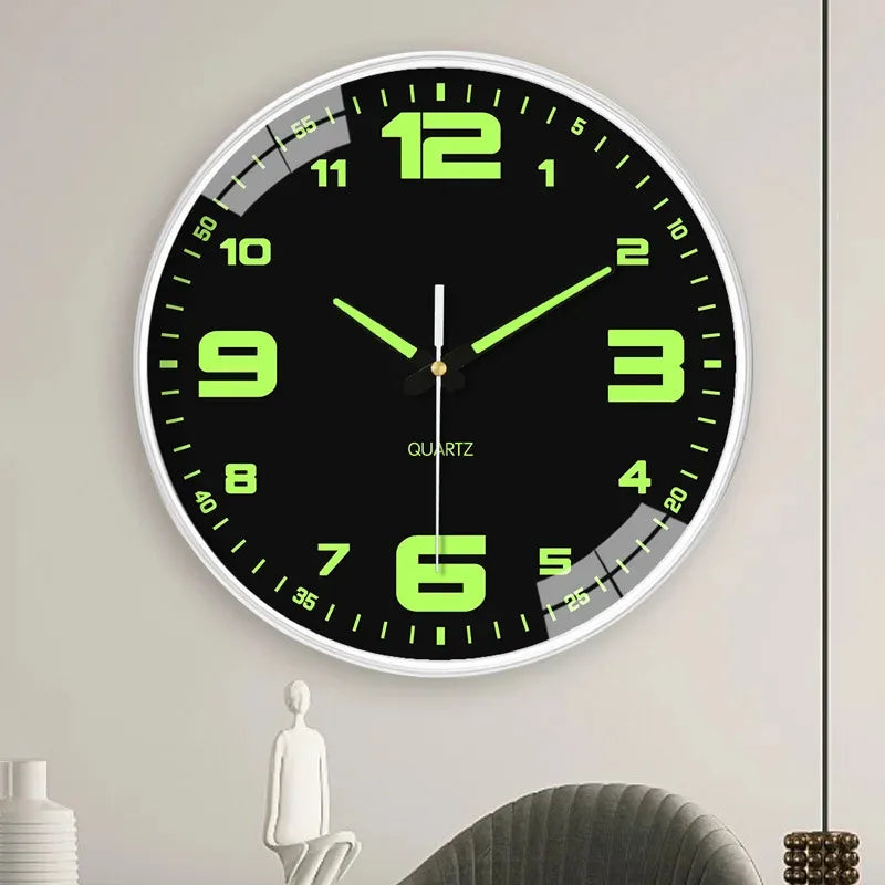 Horloge murale lumineuse 8 pouces vue de face blanc