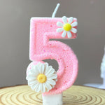 bougies anniversaire chiffres rose blanche marguerites paillette décoratives enfantines